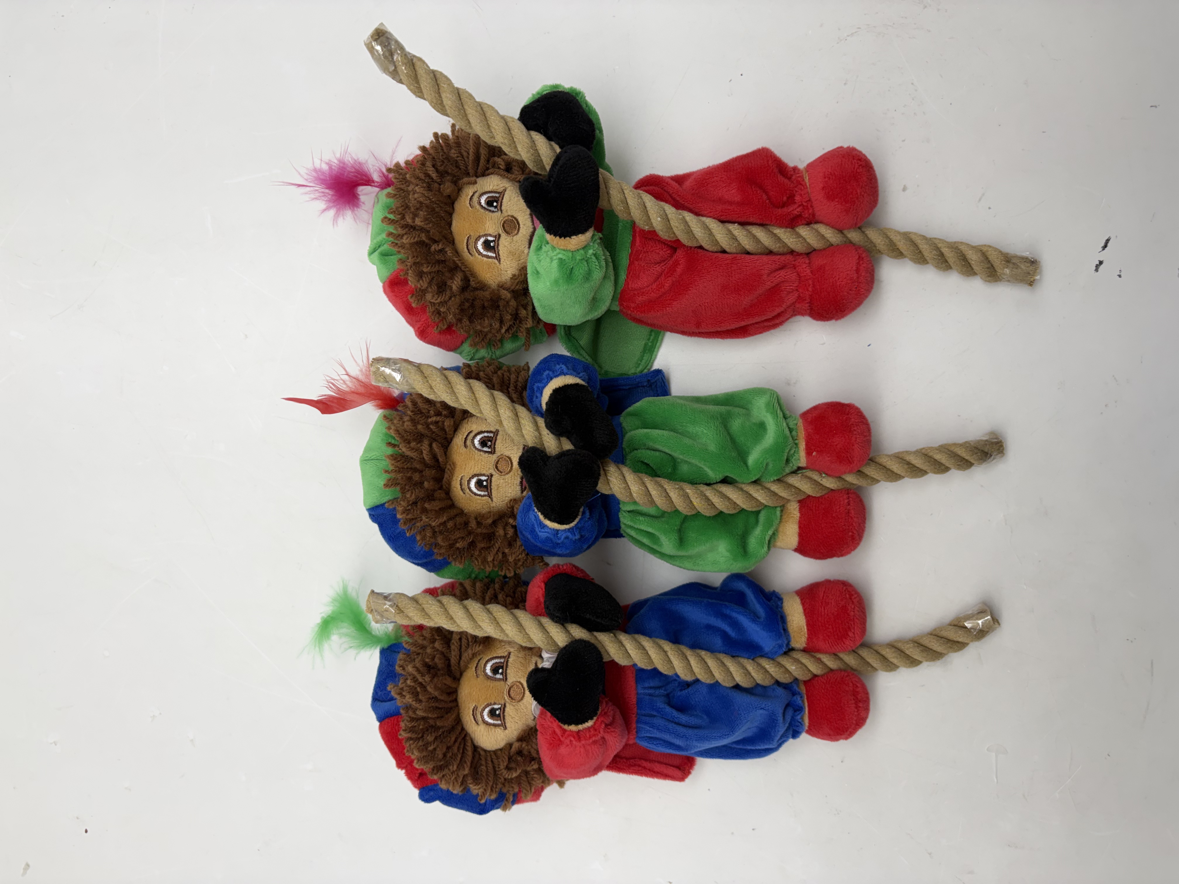 Picture of Piet 25 cm aan touw assorti