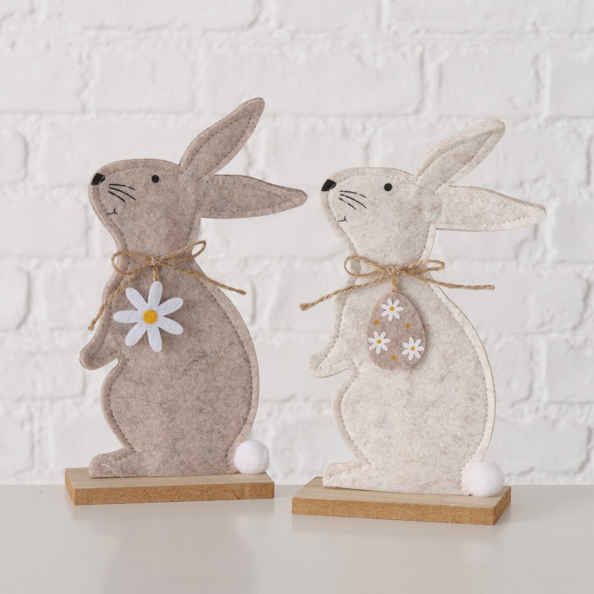 Afbeelding van Haas staand 22 cm vilt 2 assorti