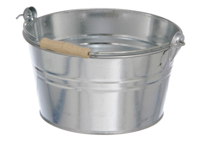 Afbeelding van Zinken emmer 27/21x15,5 cm 6 liter met houten greep 